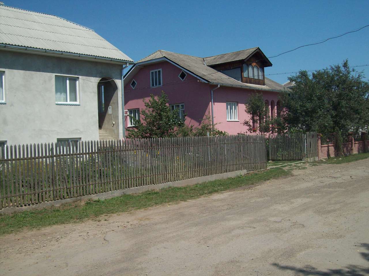 громадські споруди села - Саджава