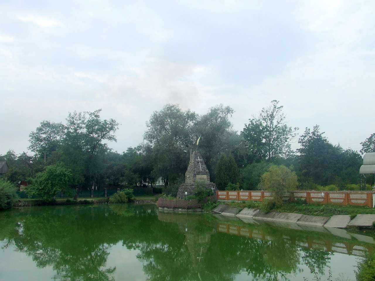 Пам'ятники - Pisochna