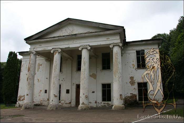 Селище з багатовіковою історією - Хотень