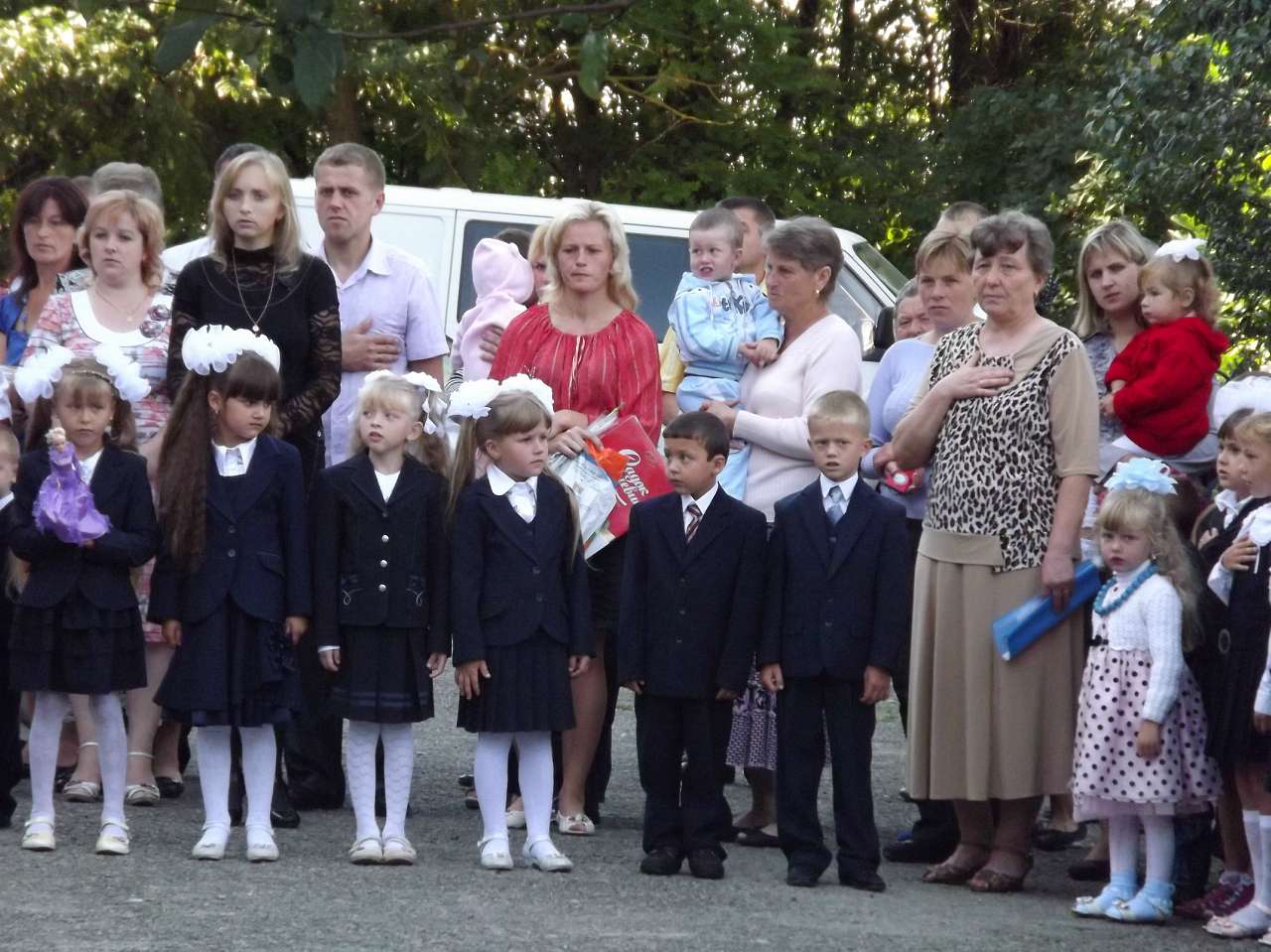 Первый звонок 1 сентября 2012 - Увисла