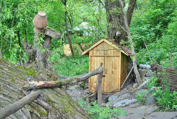 Селище Триліси - Триліси