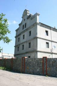 Старовинне місто Чуднів