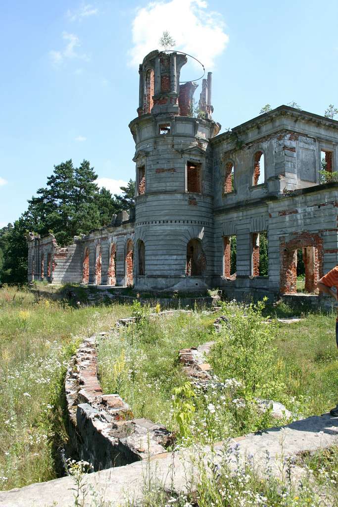 Розвалини замку - Дениши