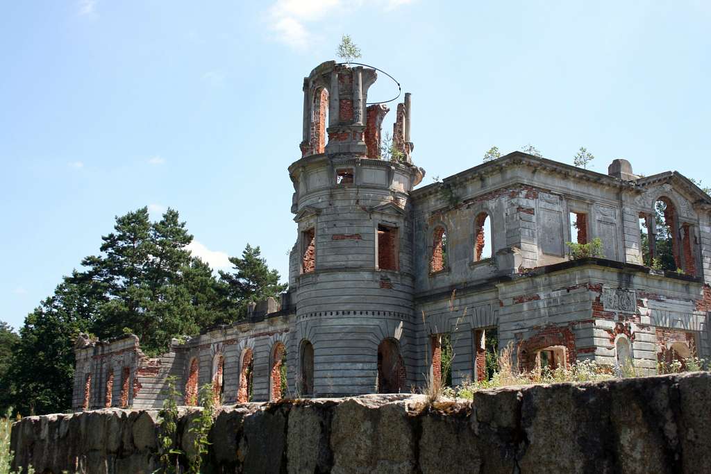 Розвалини замку - Дениші