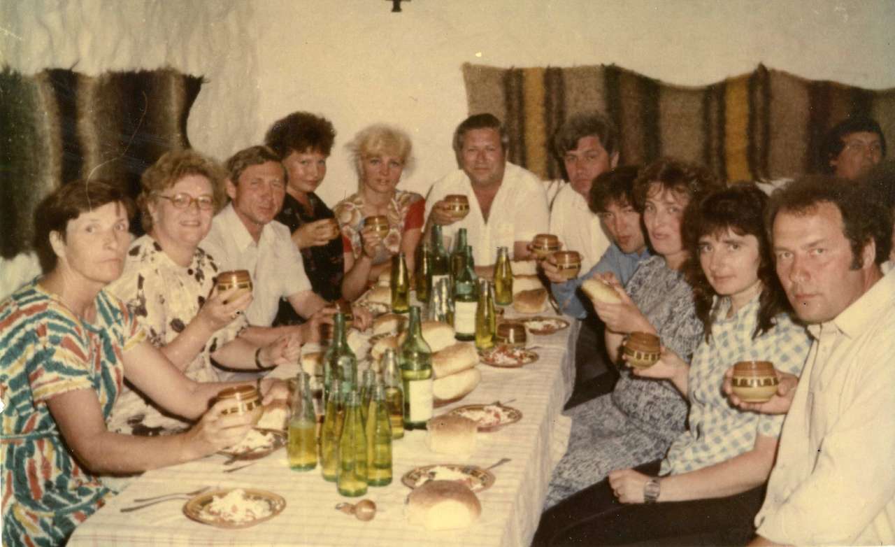 petr - Середина-Буда