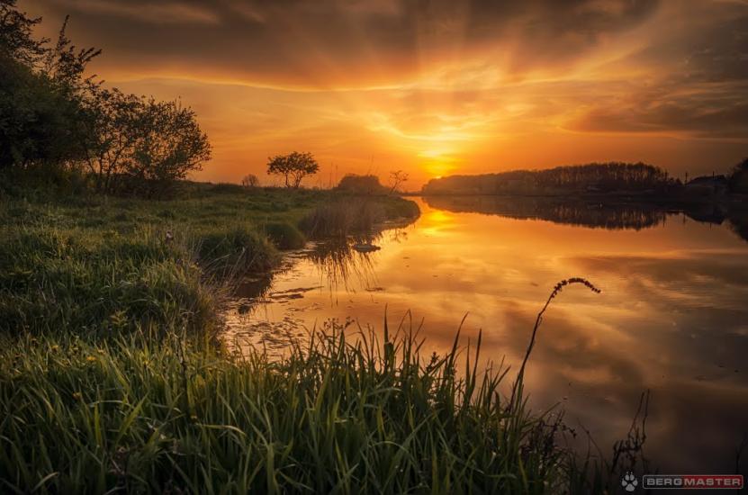 Опитне з panoramio.com - Опитне