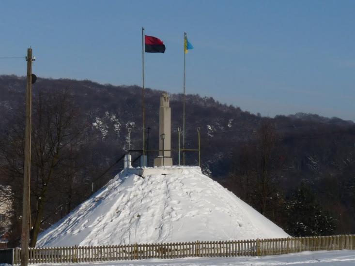 Брюховичі з panoramio.com - Bryukhovychi