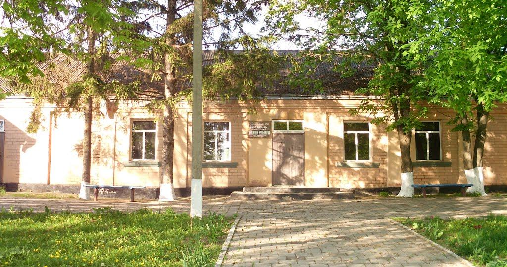 Добра з panoramio.com - Добрая