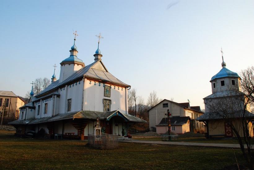 Манява з panoramio.com - Манява