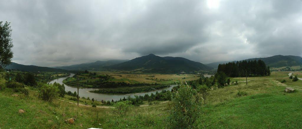 Рибник з panoramio.com - Rybnyk