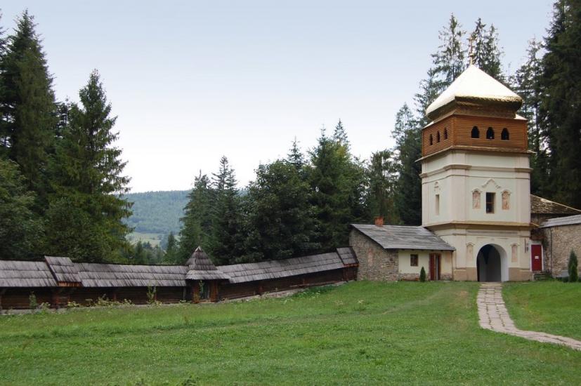 Манява з panoramio.com - Манява