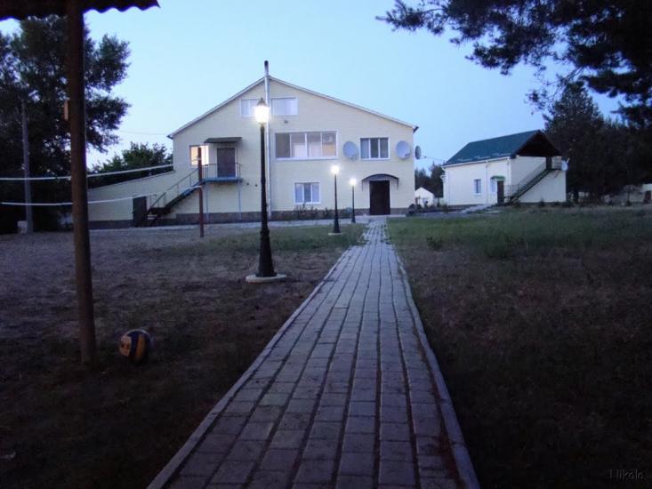 Нижнє з panoramio.com - Nyzhnye