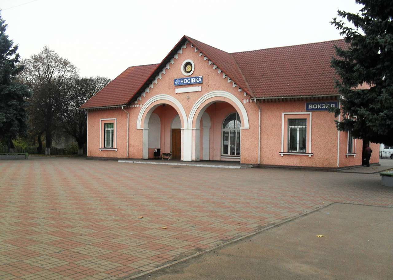 Будівлі та пам'ятки - Носівка