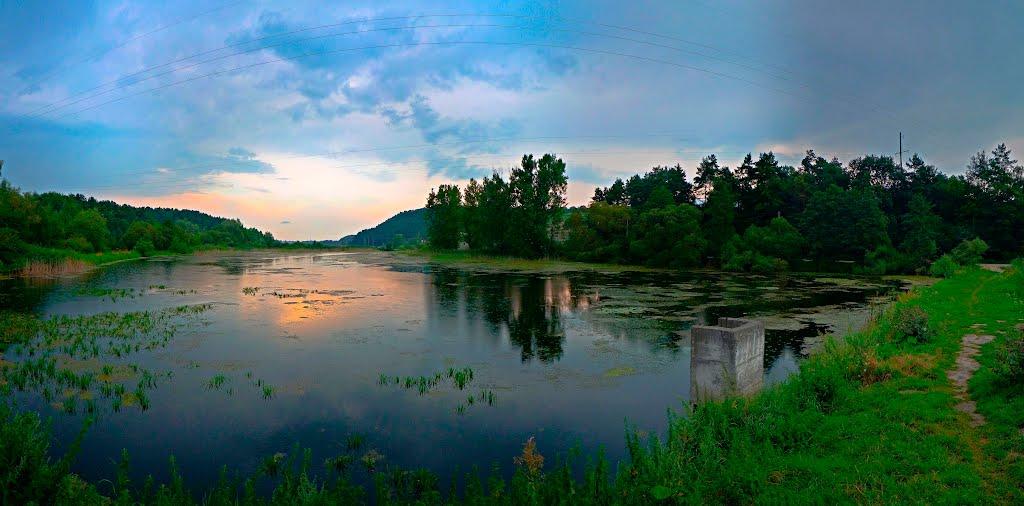 Страдч з panoramio.com - Страдч