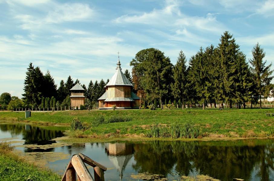 Буців з panoramio.com - Буцов