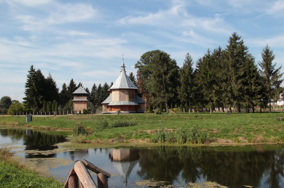 Буців з panoramio.com - Буцов