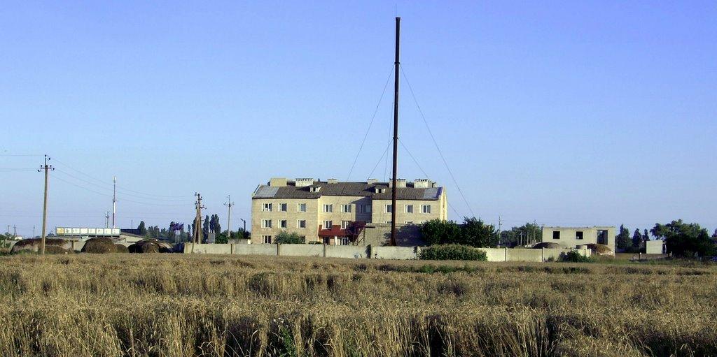 Більшовик з panoramio.com - Большевик
