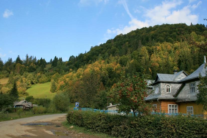 Брустурів з panoramio.com - Брустуров