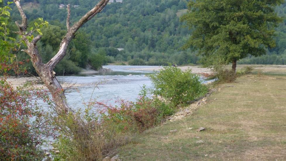 Монастирець з panoramio.com - Монастирець