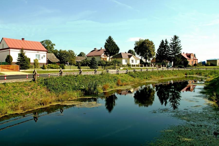 Буців з panoramio.com - Буцов