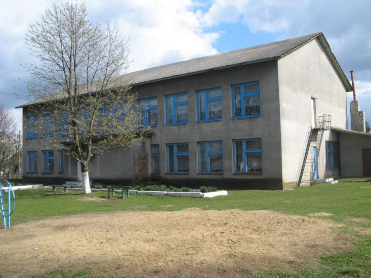 Прилбичі з panoramio.com - Прилбичі