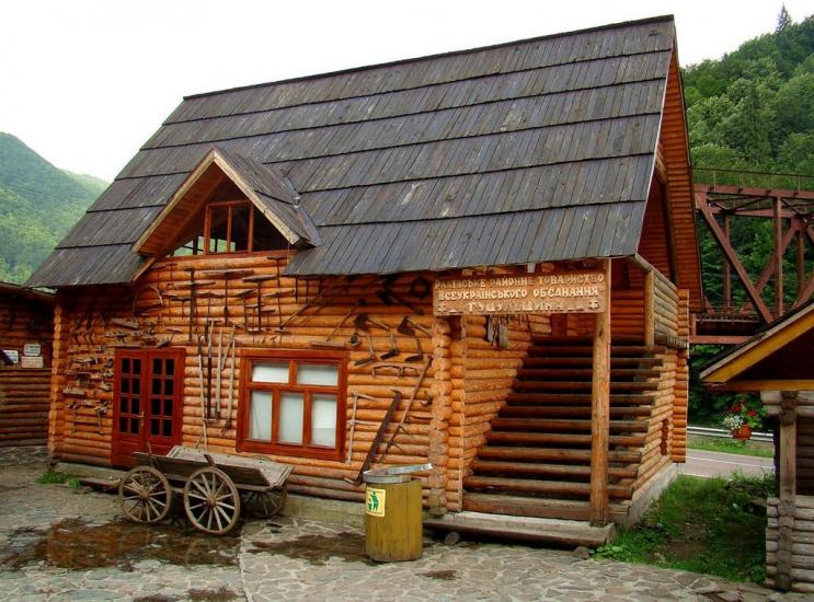 Круглий з panoramio.com - Круглий