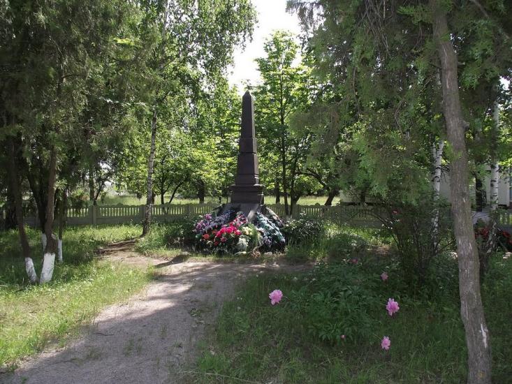 Городище-Пустоварівське з panoramio.com - Городище-Пустоваровское