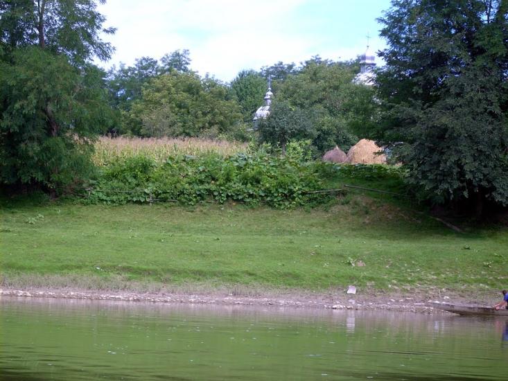 Петрів з panoramio.com - Петров