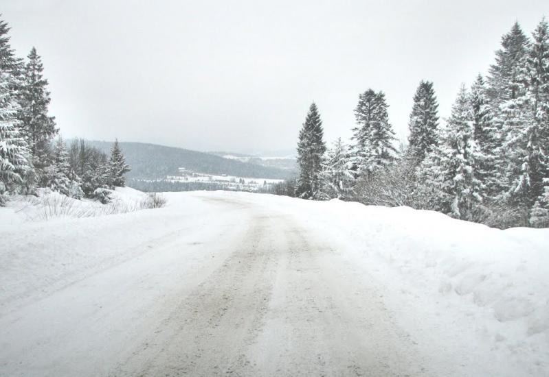 Нижня Яблунька з panoramio.com - Нижня Яблунька
