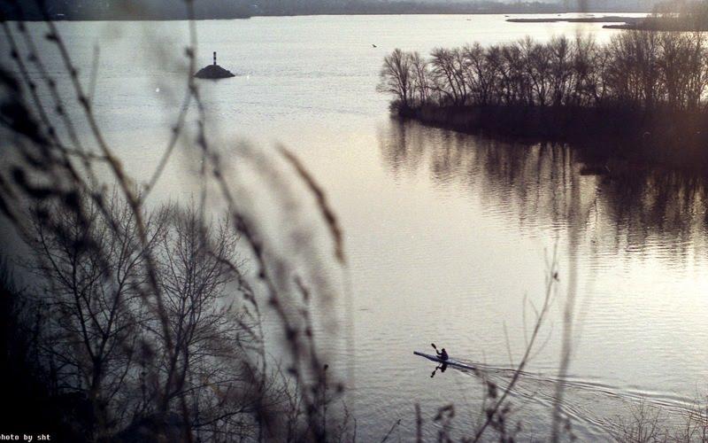 Кам'яні Потоки з panoramio.com - Kamyani Potoky