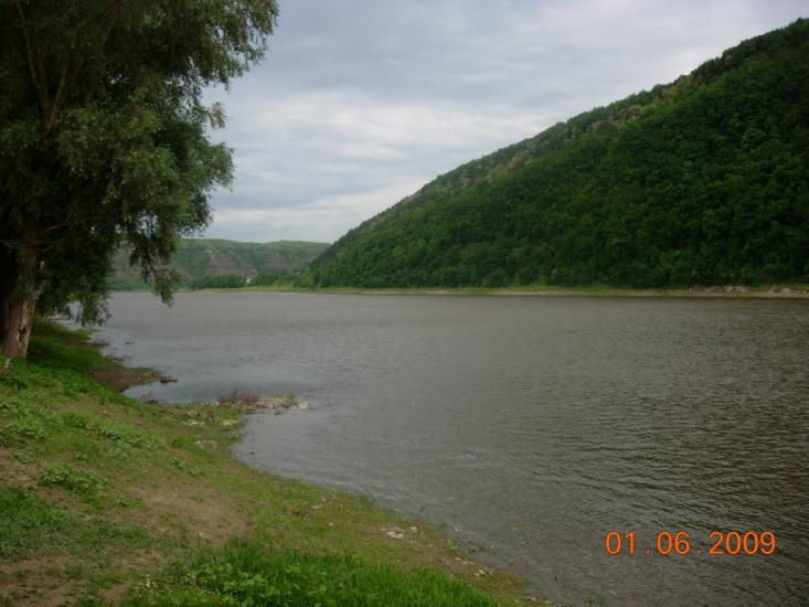 Іване-Золоте з panoramio.com - Иване-Золотое