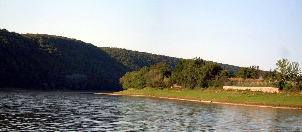 Раковець з panoramio.com - Раковець