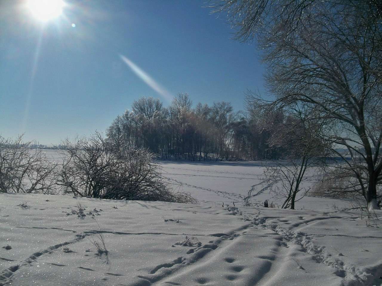 наш - Теслугів