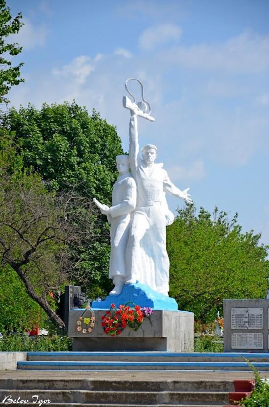 Набережне з panoramio.com - Набережное