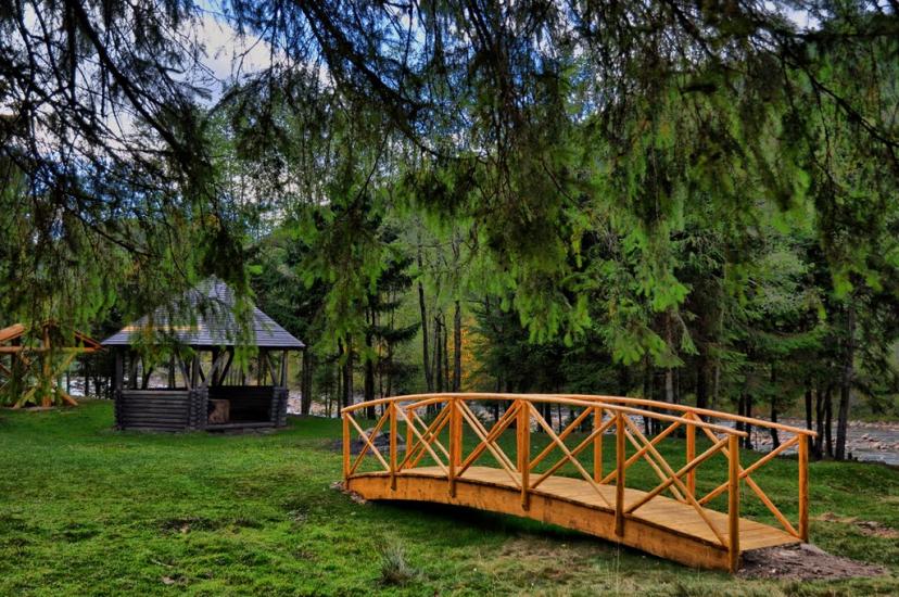 Кузьминець з panoramio.com - Кузьминець