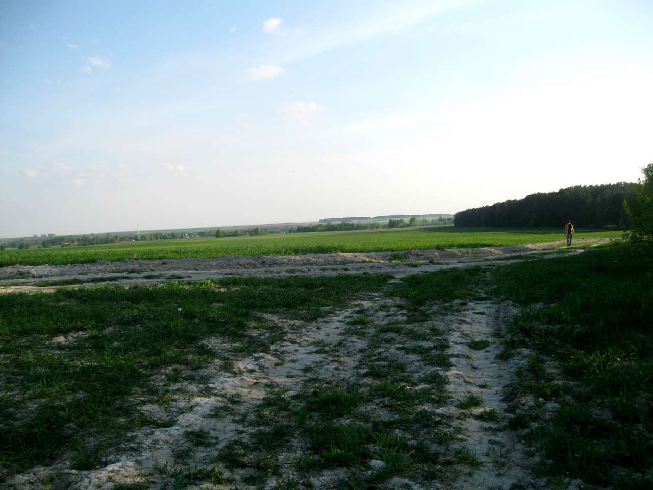 наш - Теслугів