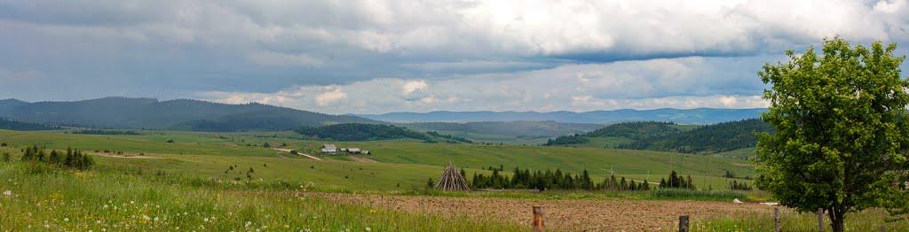 Верхнє з panoramio.com - Verkhnye