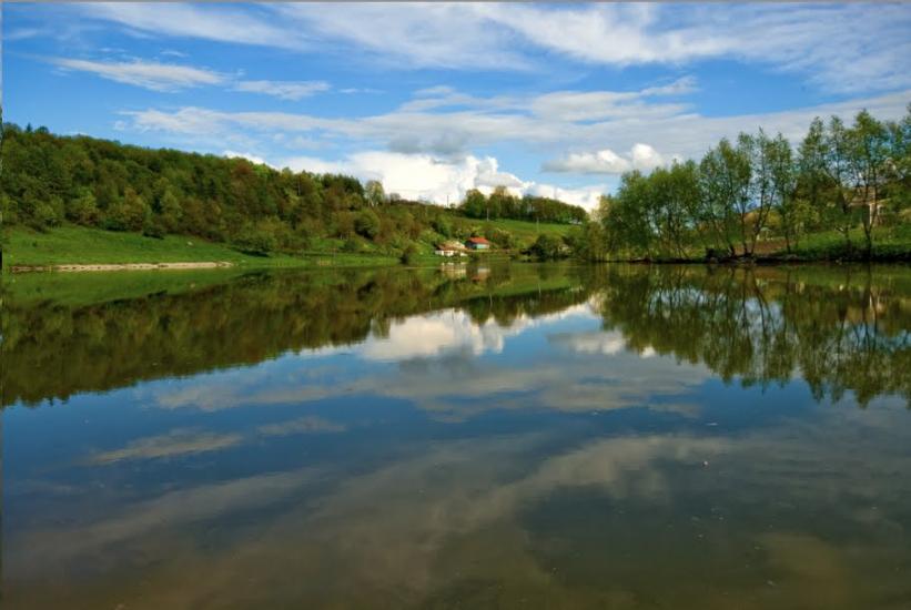 Маків з panoramio.com - Маков