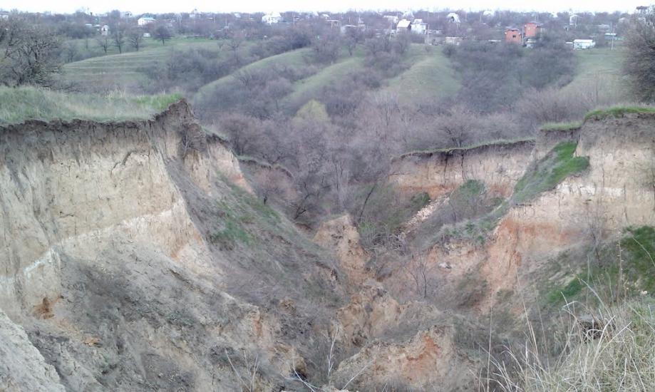 Перше Травня з panoramio.com - Перше Травня