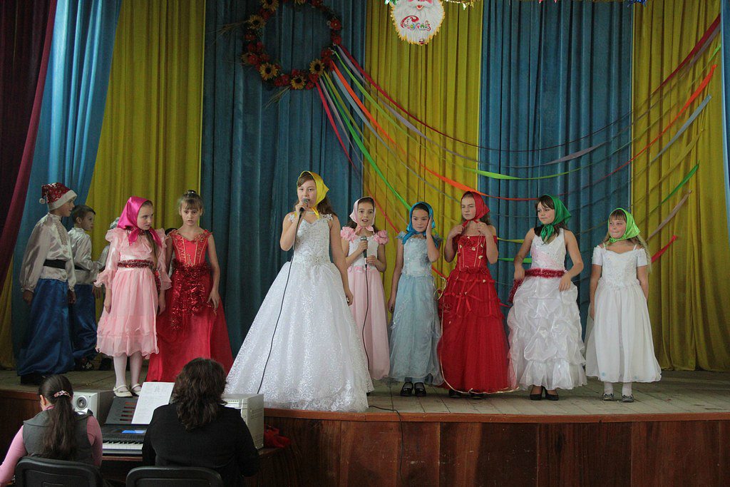 Новогодний школьный карнавал 2013 - Turyatka