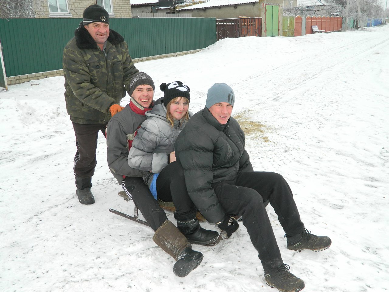 Молодёжь - Великий Выселок