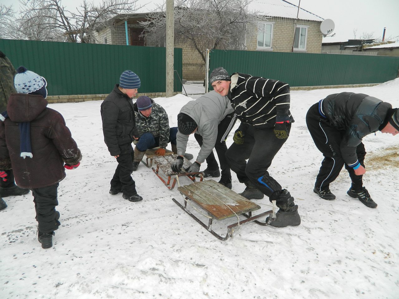 Молодёжь - Великий Выселок