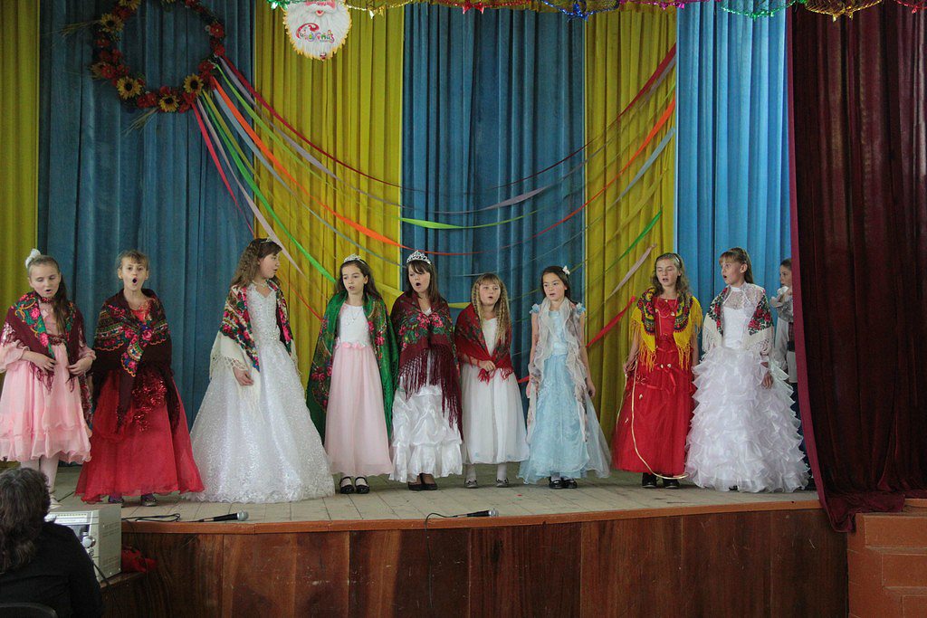 Новогодний школьный карнавал 2013 - Turyatka