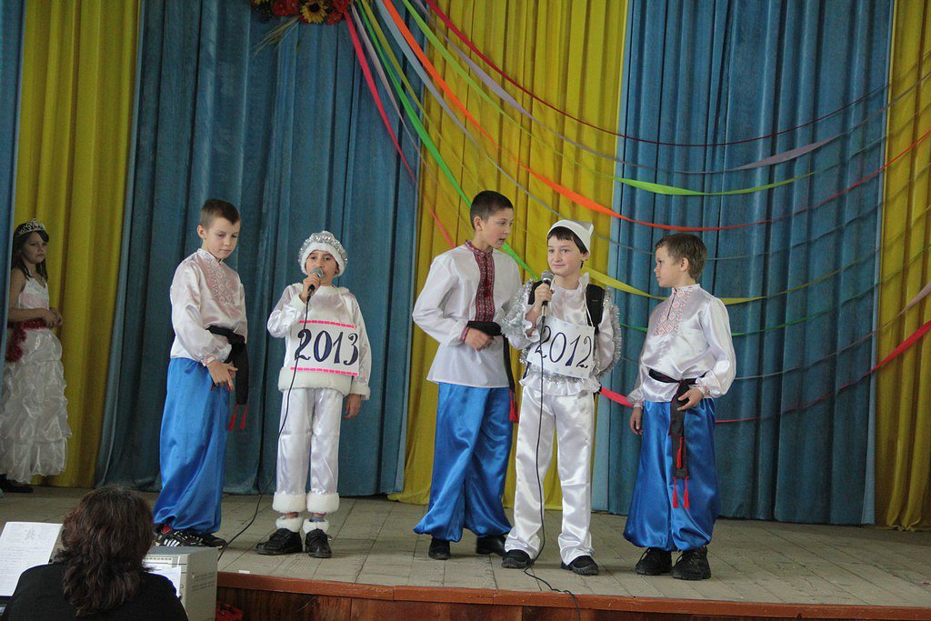 Новогодний школьный карнавал 2013 - Turyatka