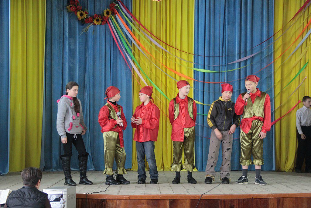Новогодний школьный карнавал 2013 - Turyatka