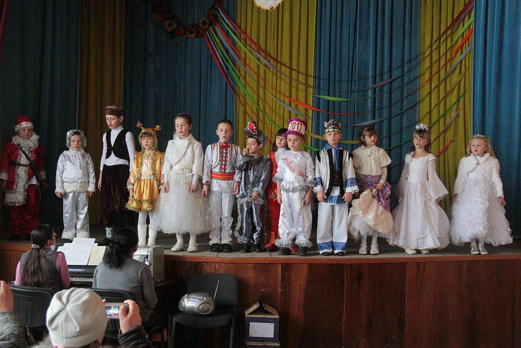 Новогодний школьный карнавал 2013 - Turyatka