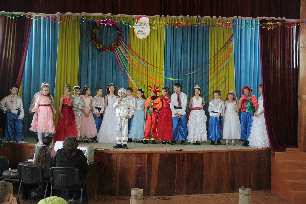 Новогодний школьный карнавал 2013 - Turyatka
