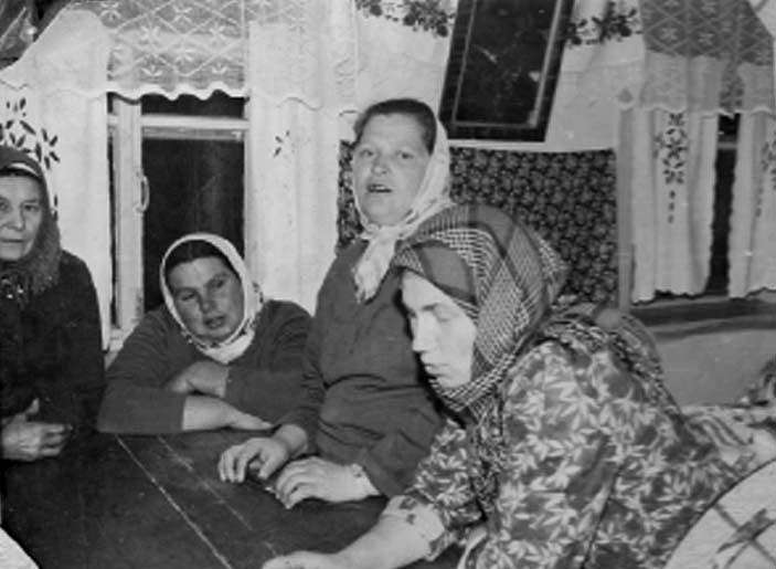 жителі с.Мазинки - Mazynky