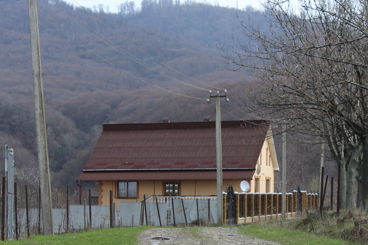 село Лавки Мукачівського району - Лавки