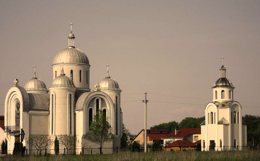 культові споруди - Конопниця